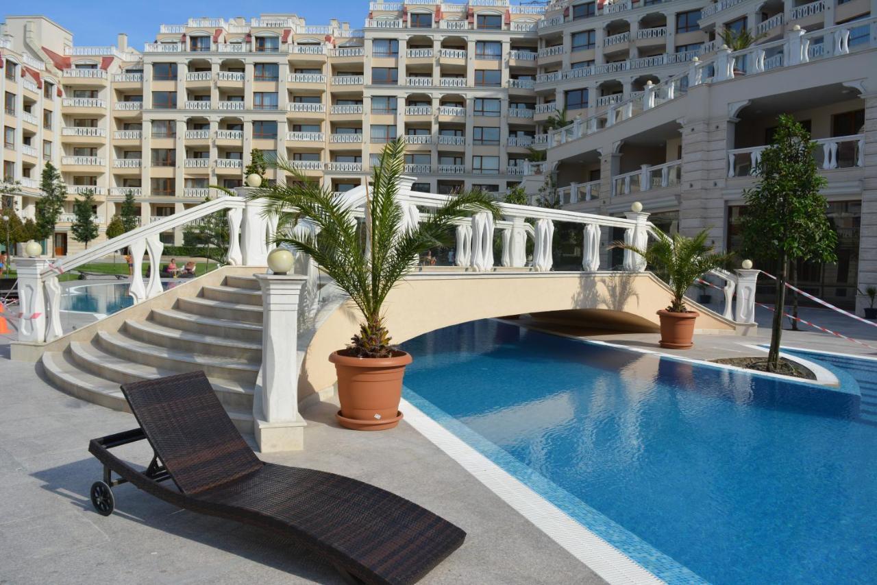 East From Paradise Apartment Warna Exterior foto